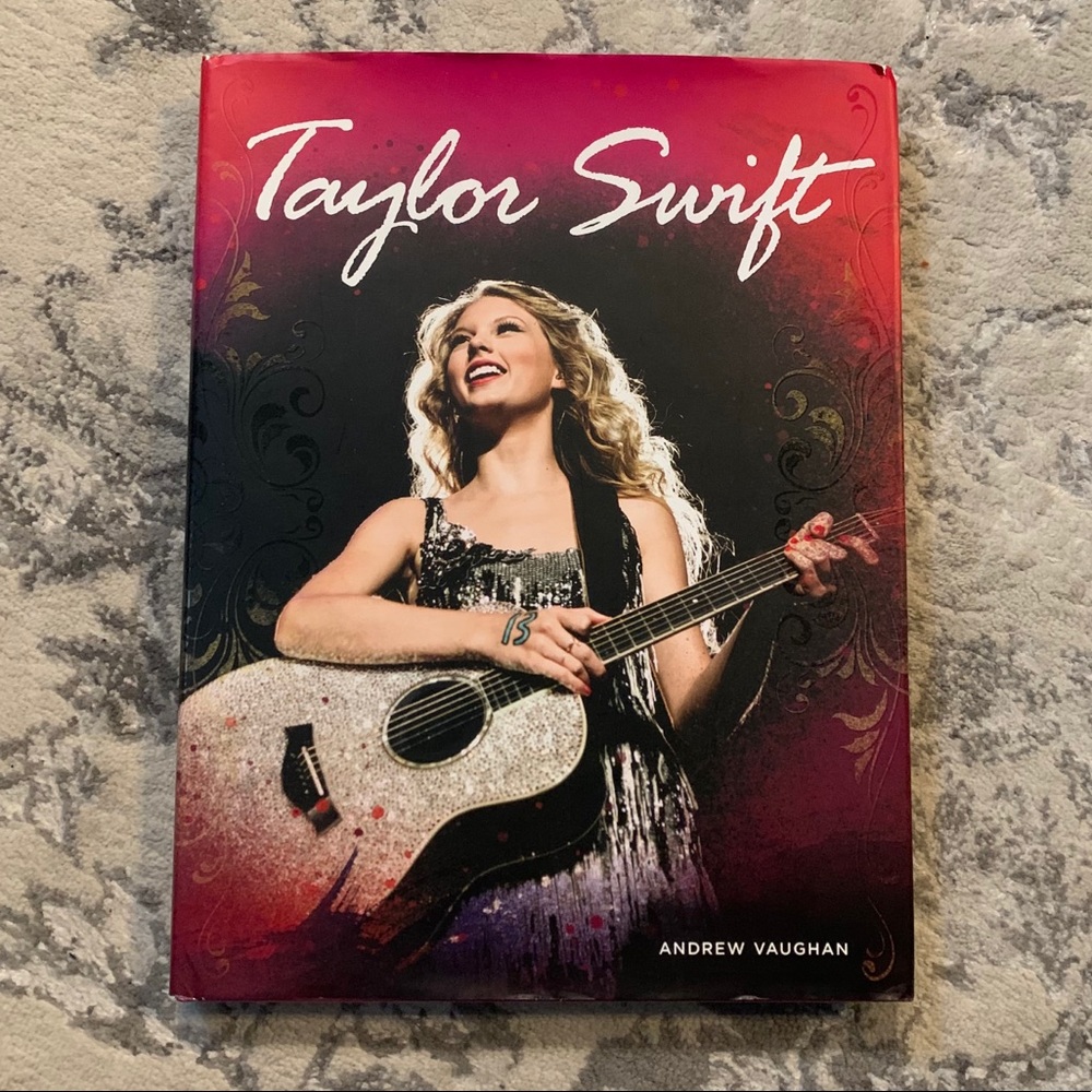 Taylor Swift book